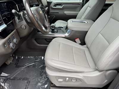 2022 Chevrolet 1500 Crew Cab, $45580. Photo 5