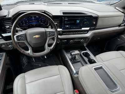 2022 Chevrolet 1500 Crew Cab, $45580. Photo 8