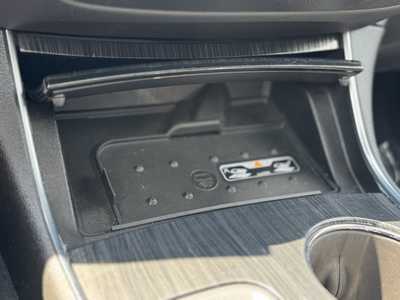 2018 Chevrolet Impala, $15995. Photo 11