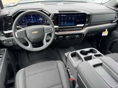2025 Chevrolet 1500 Crew Cab, $54885.0. Photo 8