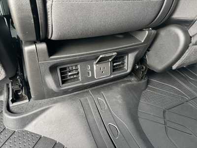 2025 Chevrolet 1500 Crew Cab, $55880.0. Photo 7