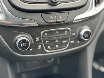 2022 Chevrolet Equinox, $. Photo 9
