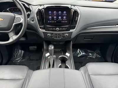 2020 Chevrolet Traverse, $27999. Photo 2