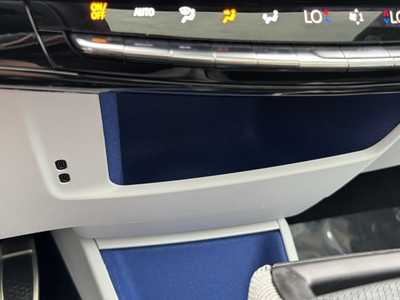2025 Cadillac Optiq, $55615.0. Photo 12