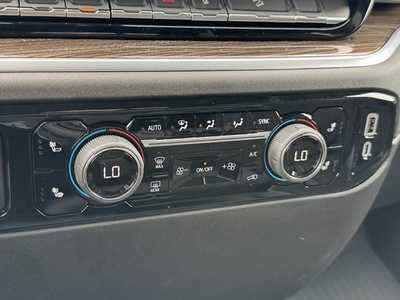 2025 Chevrolet 1500 Crew Cab, $54885. Photo 10