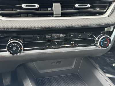 2026 Chevrolet Equinox, $30995.0. Photo 10
