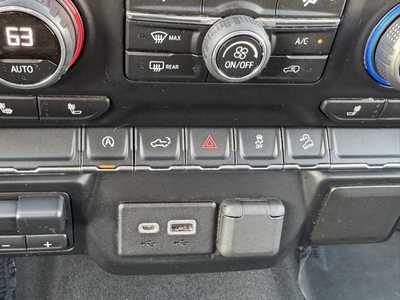 2019 Chevrolet 1500 Ext Cab, $27499. Photo 11
