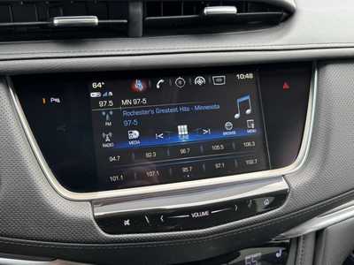 2019 Cadillac XT5, $20998. Photo 3