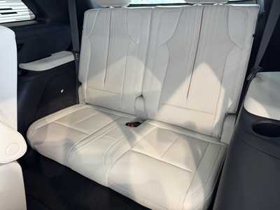2026 Cadillac Vistiq, $79890.0. Photo 8