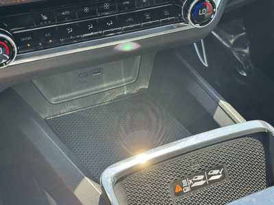 2026 Chevrolet Equinox, $35890.0. Photo 11