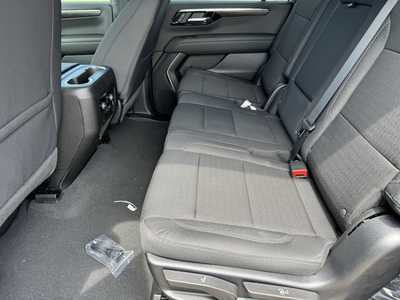 2025 Chevrolet Suburban, $66385.0. Photo 6