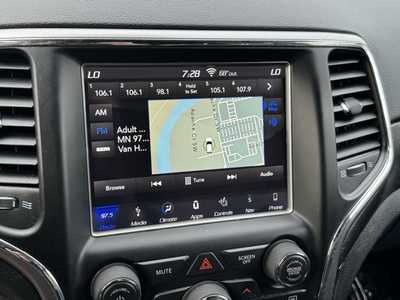 2018 Jeep Grand Cherokee, $19499. Photo 3