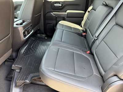 2021 Chevrolet 1500 Crew Cab, $39995. Photo 6