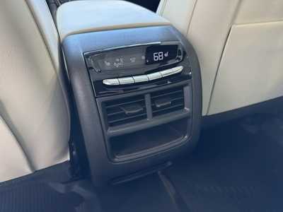 2025 Cadillac XT5, $64685.0. Photo 10