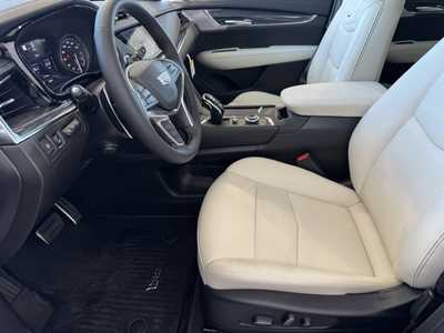 2025 Cadillac XT5, $64685.0. Photo 6