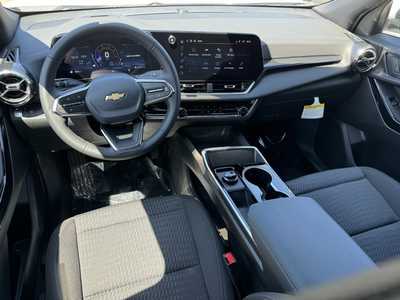 2026 Chevrolet Equinox, $28995.0. Photo 8
