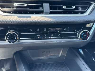 2026 Chevrolet Equinox, $28995.0. Photo 9