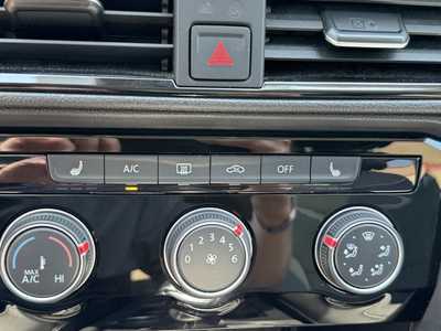 2023 Volkswagen Taos, $24998. Photo 11