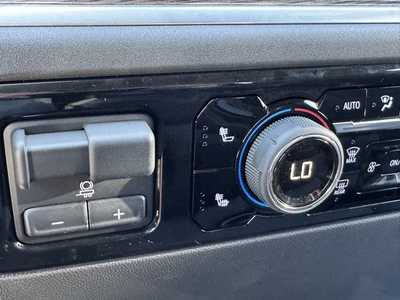 2025 Chevrolet 1500 Crew Cab, $56150.0. Photo 11