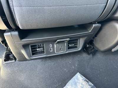 2025 Chevrolet 1500 Crew Cab, $56150.0. Photo 7
