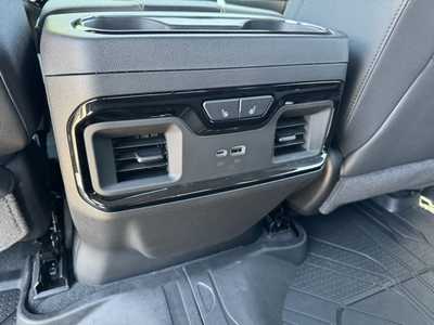 2025 Chevrolet 1500 Crew Cab, $71430.0. Photo 7