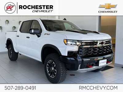 2025 Chevrolet 1500 Crew Cab, $71430.0. Photo 1