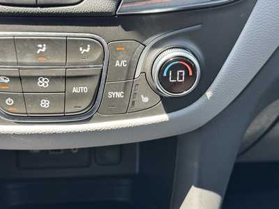 2023 Chevrolet Equinox, $23699. Photo 11