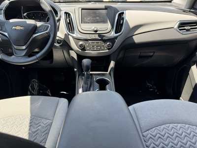 2023 Chevrolet Equinox, $23699. Photo 2