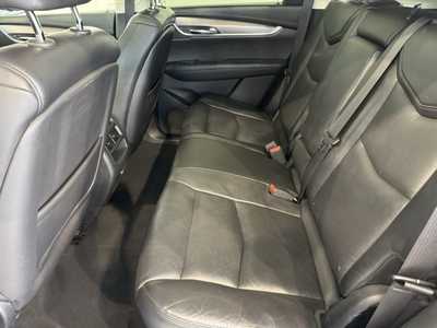 2017 Cadillac XT5, $14999. Photo 8