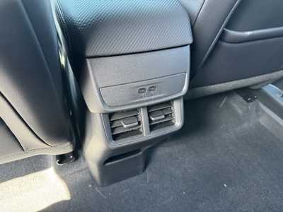 2026 Chevrolet Equinox, $33045.0. Photo 7