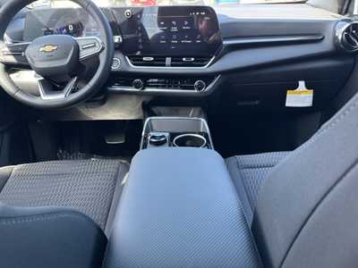 2026 Chevrolet Equinox, $29995.0. Photo 2