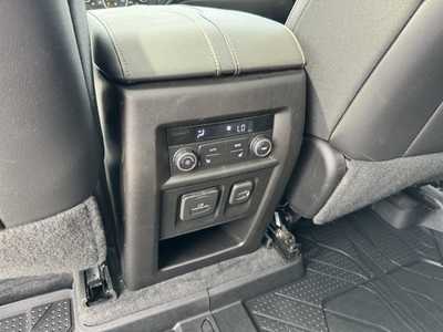 2023 Chevrolet Traverse, $38699. Photo 10