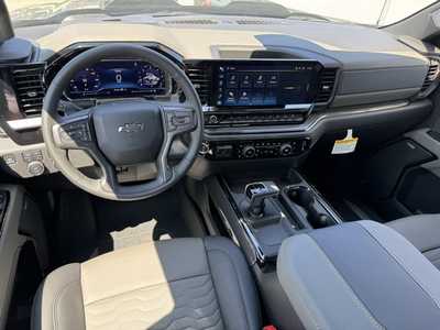 2025 Chevrolet 1500 Crew Cab, $70175.0. Photo 8