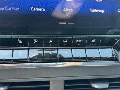 2025 Chevrolet Colorado Crew Cab, $43495.0. Photo 9