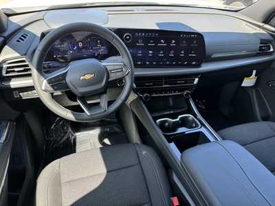 2025 Chevrolet Traverse, $42599.0. Photo 9