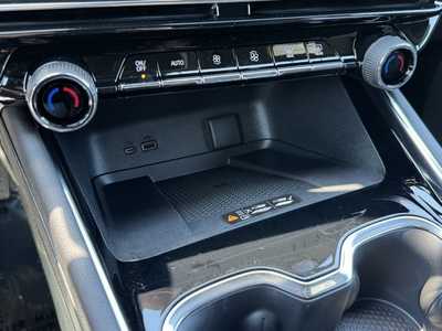 2025 Chevrolet Traverse, $49795.0. Photo 11