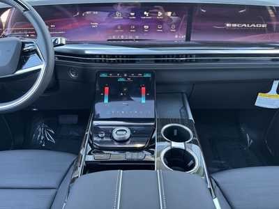 2025 Cadillac Escalade, $107215.0. Photo 2