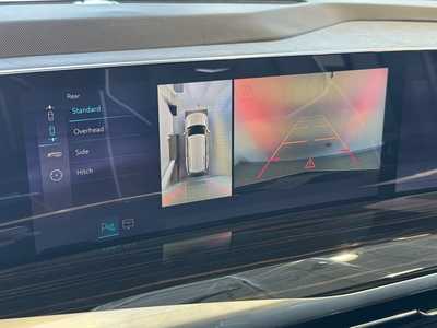 2025 Cadillac Escalade, $107215.0. Photo 4