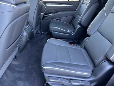 2025 Cadillac Escalade, $107215.0. Photo 7