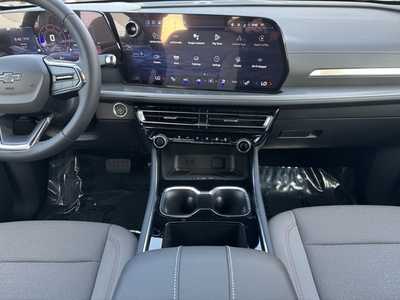 2025 Chevrolet Traverse, $44999.0. Photo 2