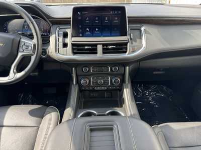 2023 Chevrolet Suburban, $53699. Photo 2