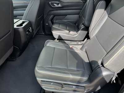 2023 Chevrolet Suburban, $53699. Photo 6