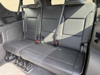 2023 Chevrolet Suburban, $53699. Photo 7