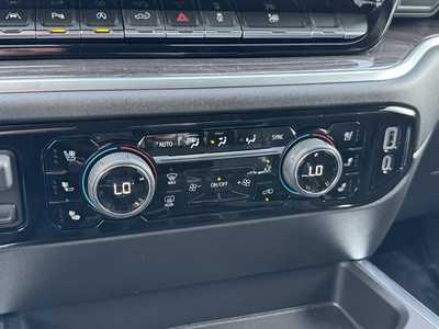 2025 Chevrolet 1500 Crew Cab, $62625.0. Photo 11