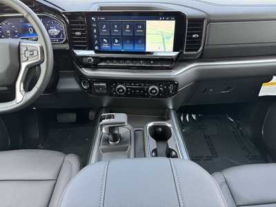 2025 Chevrolet 1500 Crew Cab, $62625.0. Photo 2