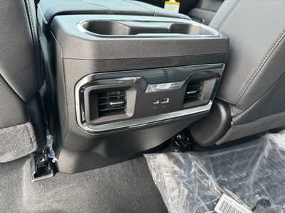 2025 Chevrolet 1500 Crew Cab, $62625.0. Photo 7