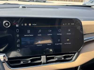 2025 Chevrolet Equinox, $31999. Photo 3