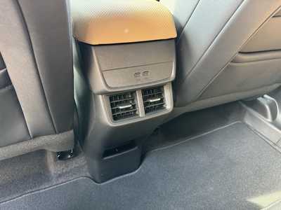 2025 Chevrolet Equinox, $31999. Photo 7