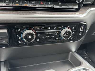 2026 Chevrolet 1500 Crew Cab, $60840.0. Photo 11