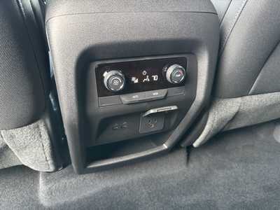 2026 Chevrolet Traverse, $46415.0. Photo 8